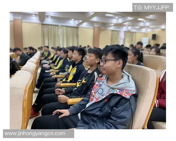 成都网球队总决赛特别报道：从默默无闻到辉煌成就的奋斗之路